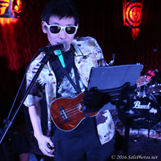 Ukulele Hiro @ Alex's Bar 12-2-16