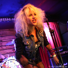 Barb Wire Dolls @ Di Piazzas 4-6-15