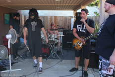 Gorilla Fist Fight @ 3406 Artesia 10-20-18