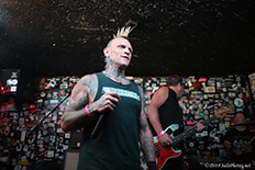 Gleekers @ Doll Hut 11-22-19