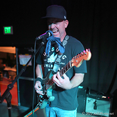 Poppyfield @ Tiki Bar 3-26-21