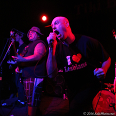 Walking Toxins (The) @ Tiki Bar 1-1-16