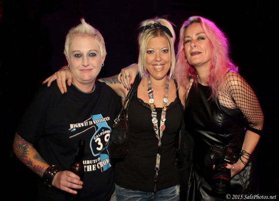 Lisa, Liz, Chryss @ Alex's Bar 11-21-15