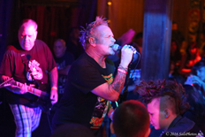 Decry @ Los Globos (DS) 10-8-16