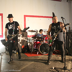 Rodents of Unusual Size @ Doll Hut Outdoors 7-17-20