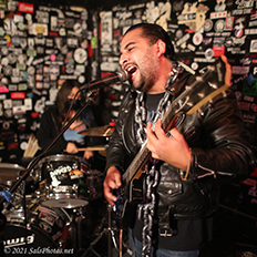 Johnny Kahn @ Doll Hut 1-23-21