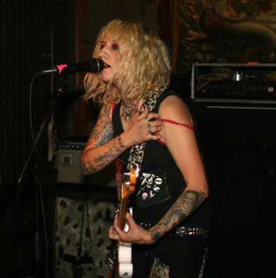 A Pretty Mess @ Redwood Bar 11-7-11