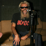 Ian Down Show 19 @ KCLA FM 8-8-13