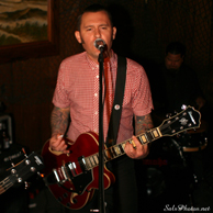 Red Roses @ Redwood Bar & Grill 4-21-13