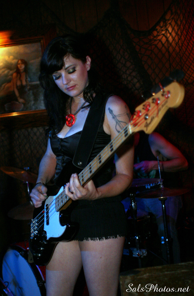 Brass Knuckle Voo Doo @ Redwood Bar & Grill 8-26-12